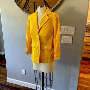 NEW LINEA! Yellow Jacket and tank set